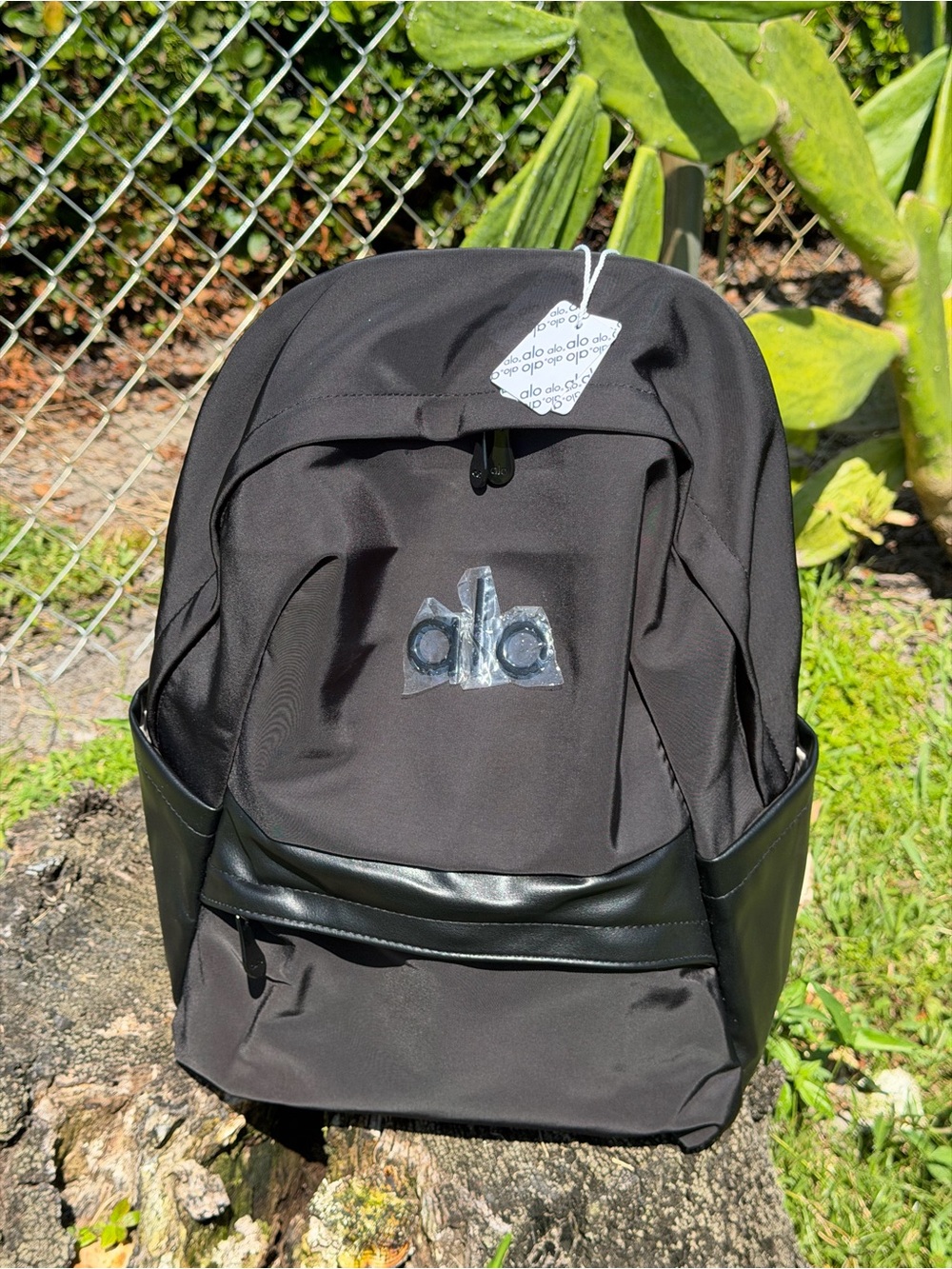 ALO Yoga Black Everyday Backpack with Front Zip Pocket - Picture 2 of 15